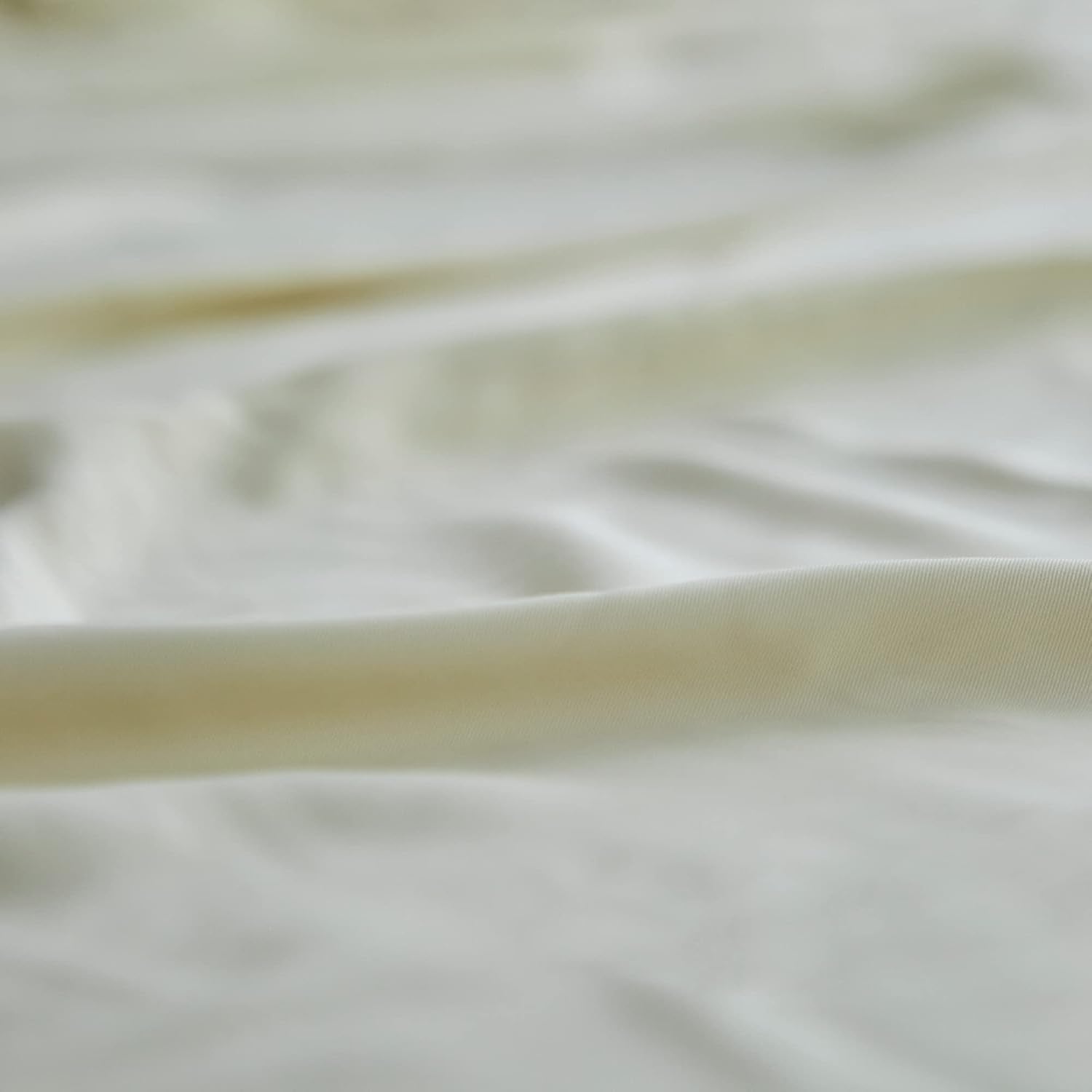 Bamboo Bay 4 Piece Queen Size Sheet Set, 100% Viscose Made from Bamboo, Breathable, Ultra Soft Cooling Bed Sheets for Hot Sleepers, Beddings with Deep Pockets Fit 16' Mattress, Ivory