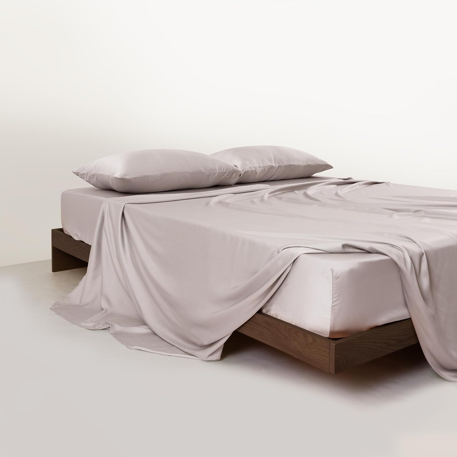 SLASHOP FURRFREE Bamboo Sheet Set - Genuine 100% Organic Viscose - Pet Hair Repellent Bedding Sheet Set for Dogs/Cats Family- Lost Shell Queen