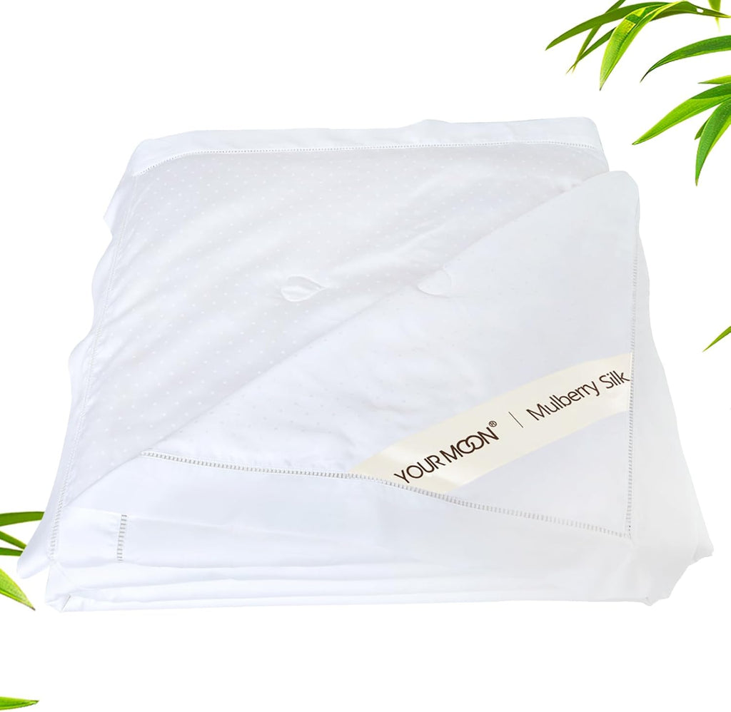 YOUR MOON Luxurious Summer/Spring Lightweight Mulberry Silk Comforter Queen Size,100% Natural Long Strand Silk Fill Duvet, Luxury Bedding, Cooling Rayon Derived from Bamboo Shell (White)