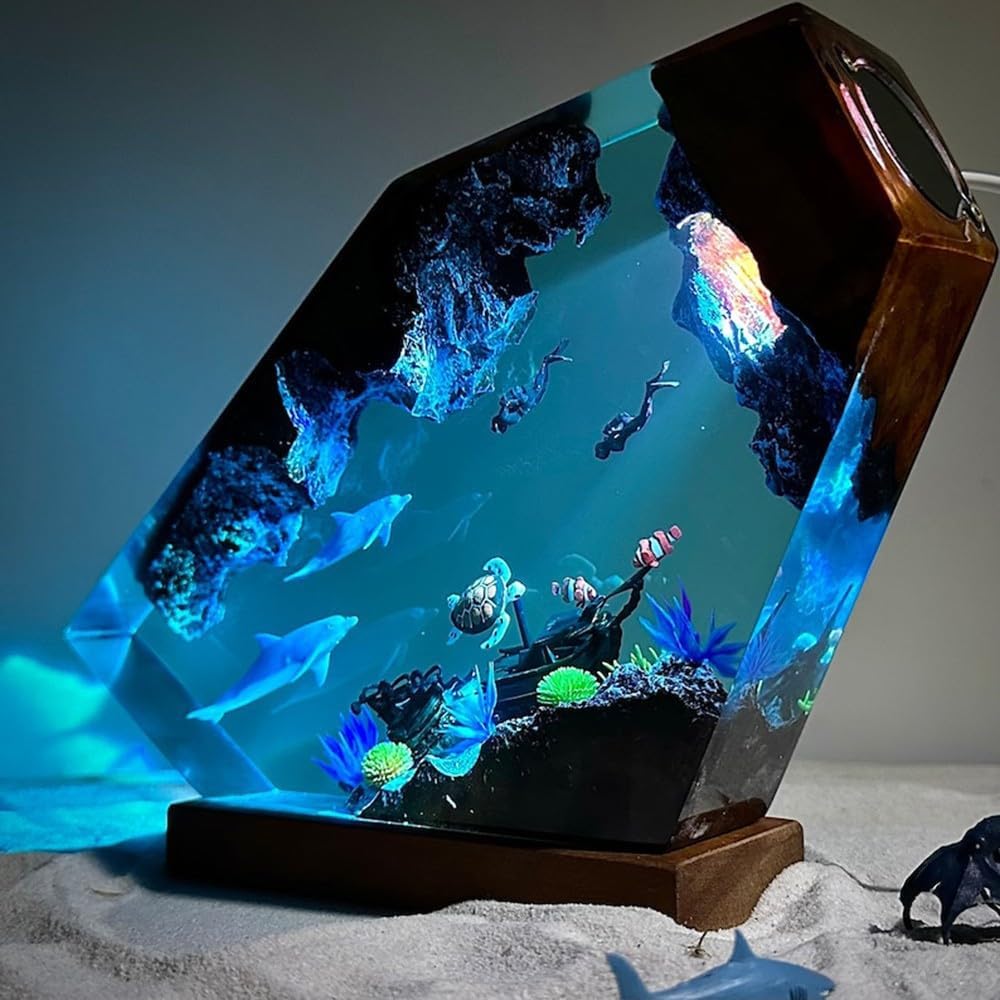 3D Resin Night Light,Ocean Theme LED Lighting epoxy Resin Decorative Light with Wooden Base, Suitable for Home Office Desk Decoration, is a Creative Birthday Gift for Women and Men.