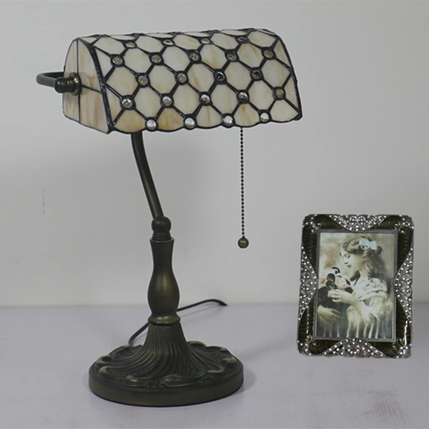 Tiffany Style Bankers Table Lamp Stained Glass Piano Desk Lamp Vintage Bedroom Bedside Lamp for Study,Antique Alloy Base,Zipper Switch,Beige