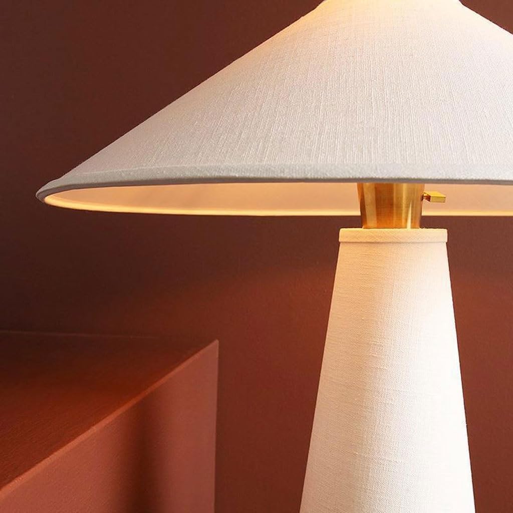 Desk Lamp Nordic Modern Simple Homestay Fabric Table Lamp Living Room Decorative Table Lamp Bedroom Stylish Bedside Lamp Desk Lamps for Home Office