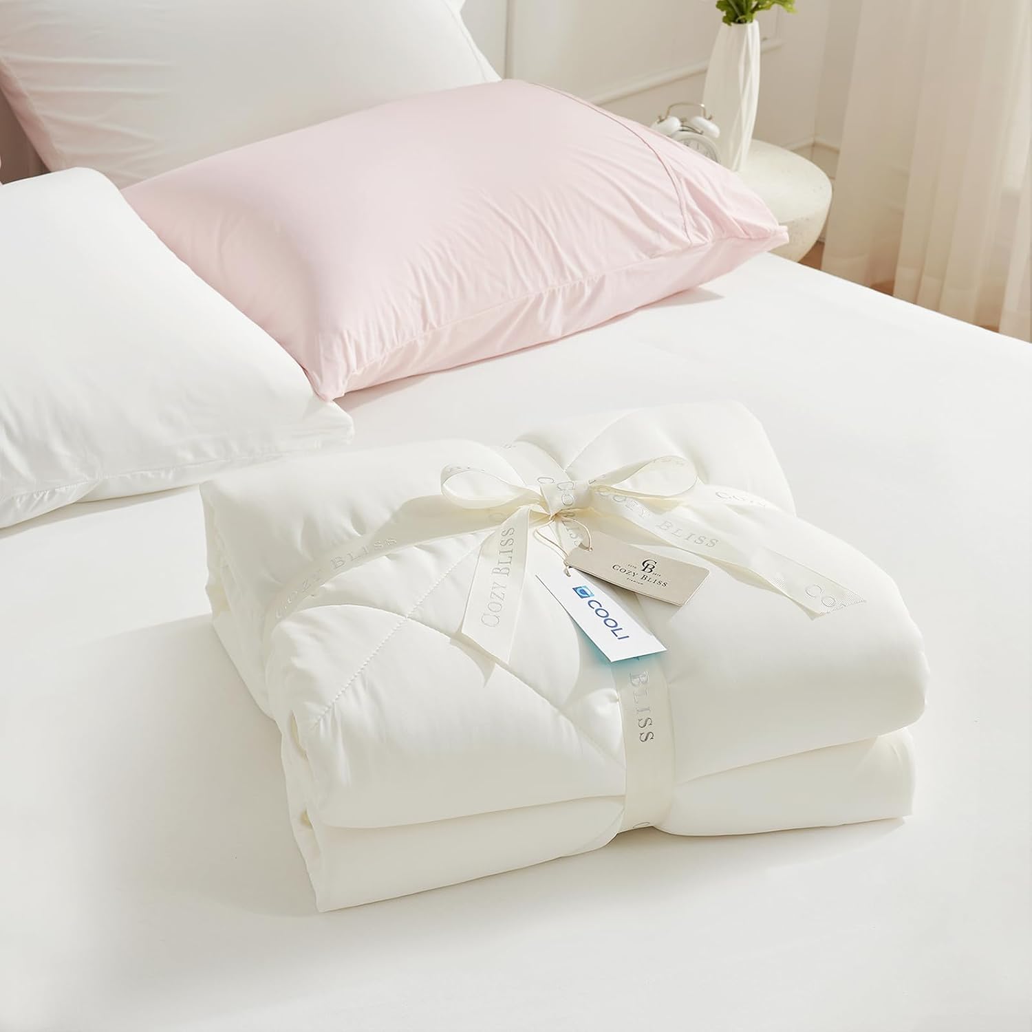 Cozy Bliss Cooling Comforter California King Size, Oversized Cooling Blanket for Hot Sleepers and Night Sweats, Cream Summer Comforter for Cal King Bed, Breathable Soft Lightweight Silk Smooth
