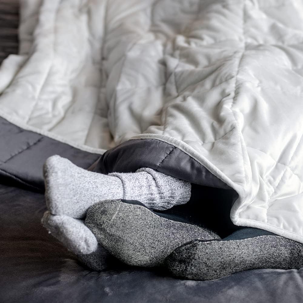 LUXOME Queen Size Weighted Blanket | Integrated Cooling & Plush Cover | 18 lbs | 60'x80' | Grey/Light Grey