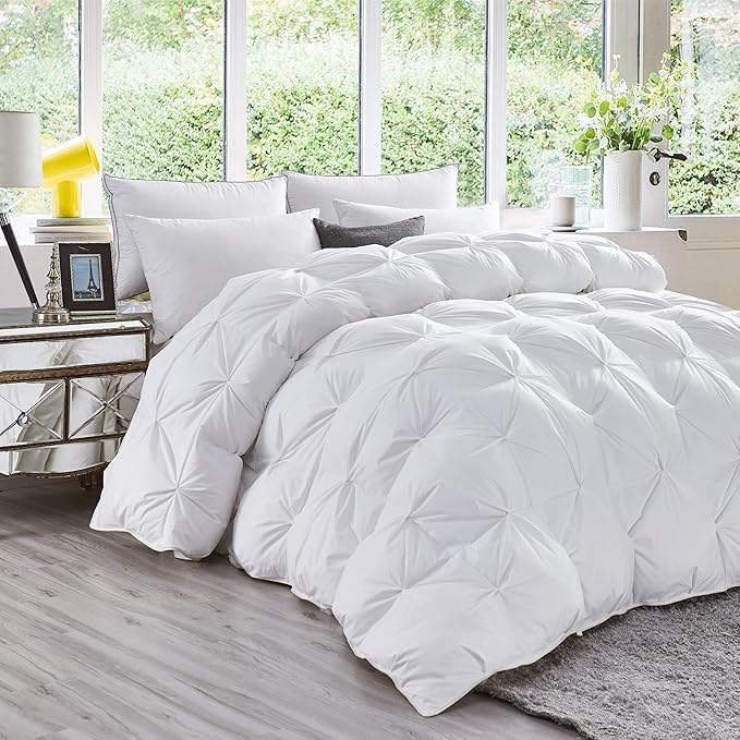 Luxurious All-Season Luxury Siberian Goose Down Pinch Pleated Comforter Duvet Insert 1200 Thread Count 120 X 98 inches, 100% Egyptian Cotton Down Feather Comforter (Palatial King, White)