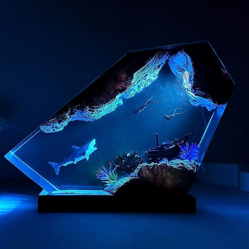 Shark Ocean Resin Lamp, Handmade Resin Night Light for Home Office Decor, Multi-Color LED Light with USB Port, Shark Gifts for Women & Men, Birthday Holiday Marine Biology Gifts for Kids (8'x5')