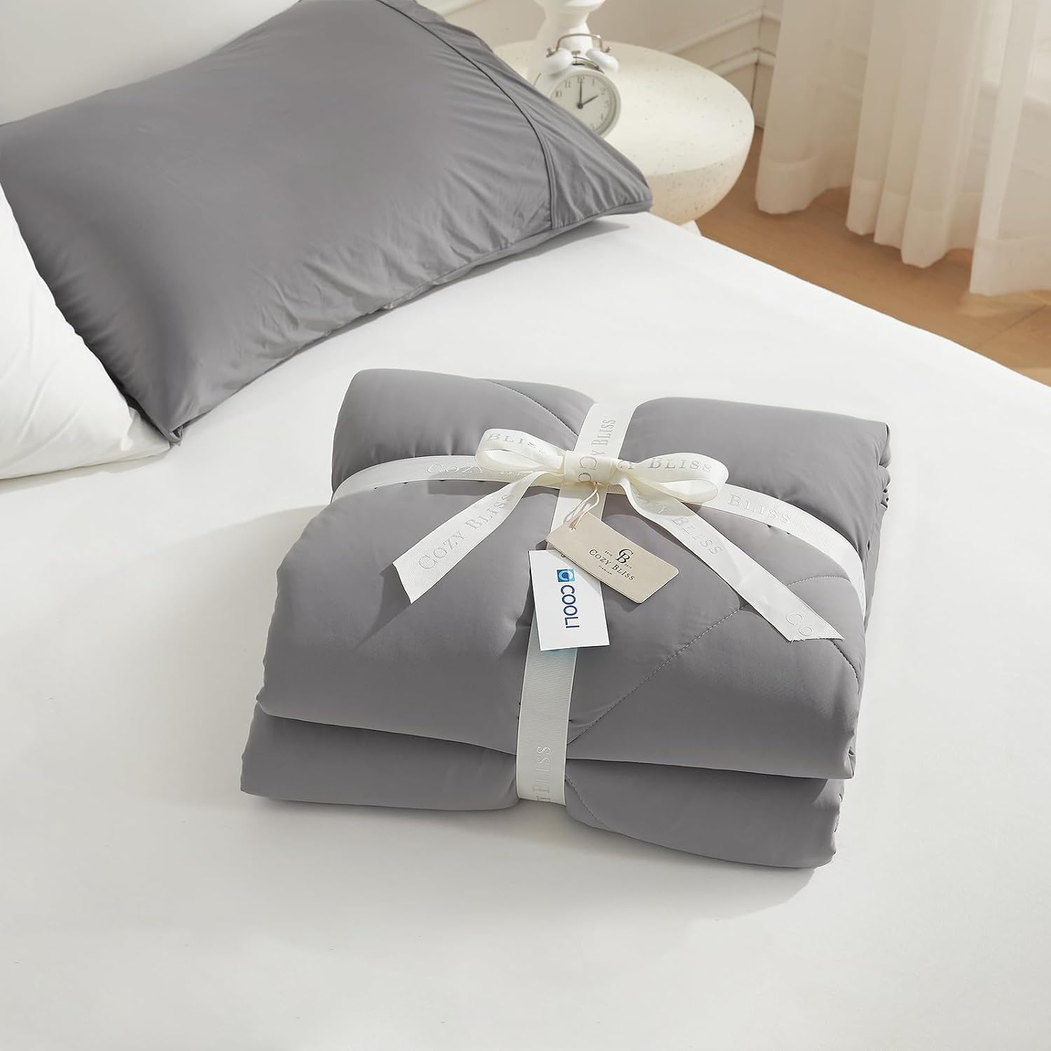 Cozy Bliss Cooling Comforter King XL Size, Cooling Blankets for Hot Sleepers and Night Sweats, Dark Light Gray Summer Comforter for King XL Bed, Breathable Soft Lightweight Silk Smooth