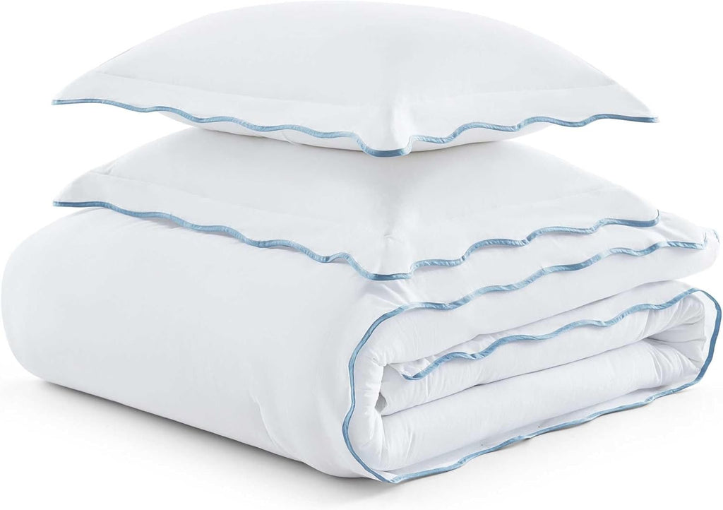 Martha Stewart - King Duvet Cover Set, Crisp & Smooth Bedding with a Cotton Percale Lightweight Feel, Reversible 3 Piece Bed Set with Matching Pillowcases (Simple Scallop Blue)
