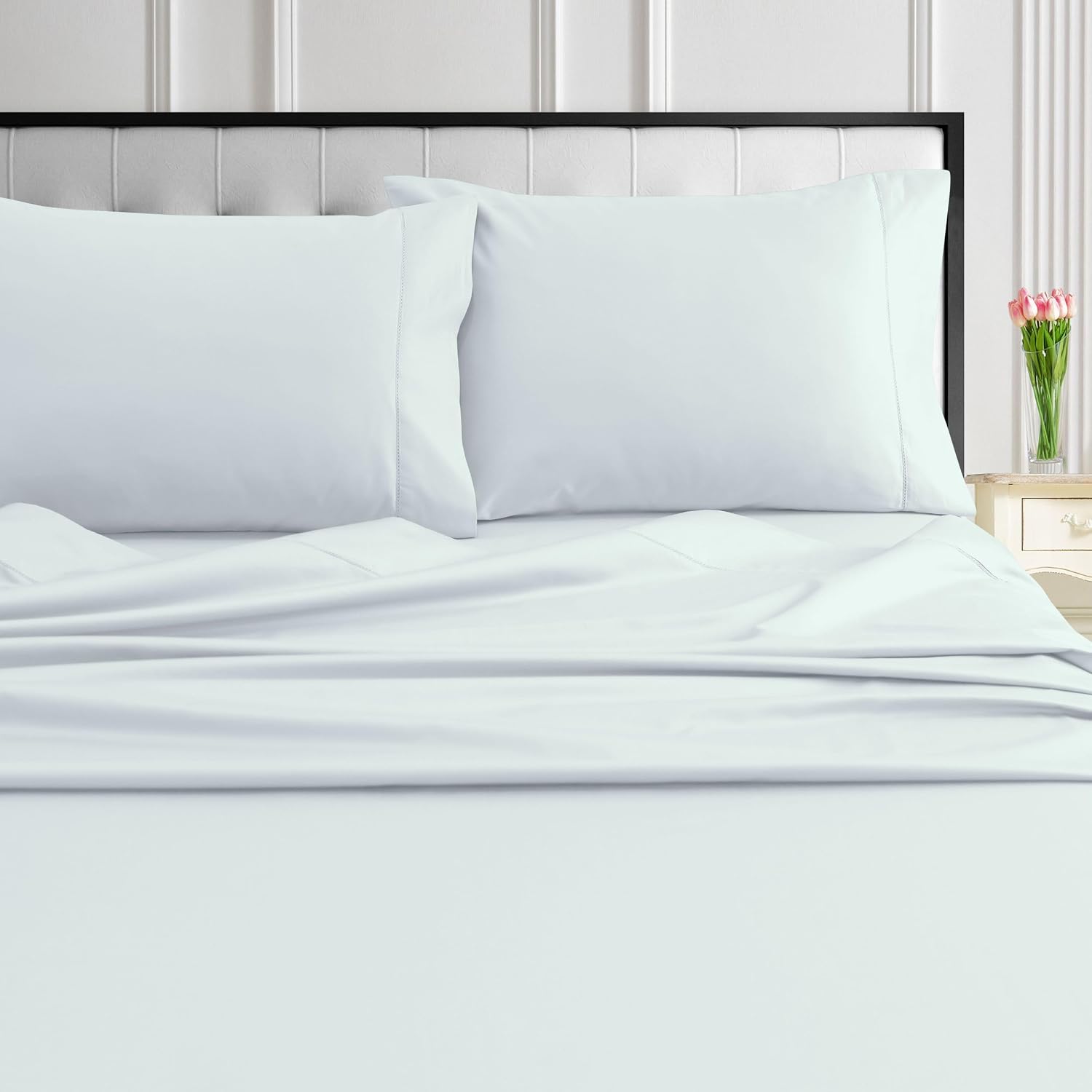 Tribeca Living 1000 Thread Count Egyptian Cotton Sheets California King Size - Silky Smooth Sateen Weave for Luxurious Sleep - 22 Inch Deep Pocket 4-Piece Set in White