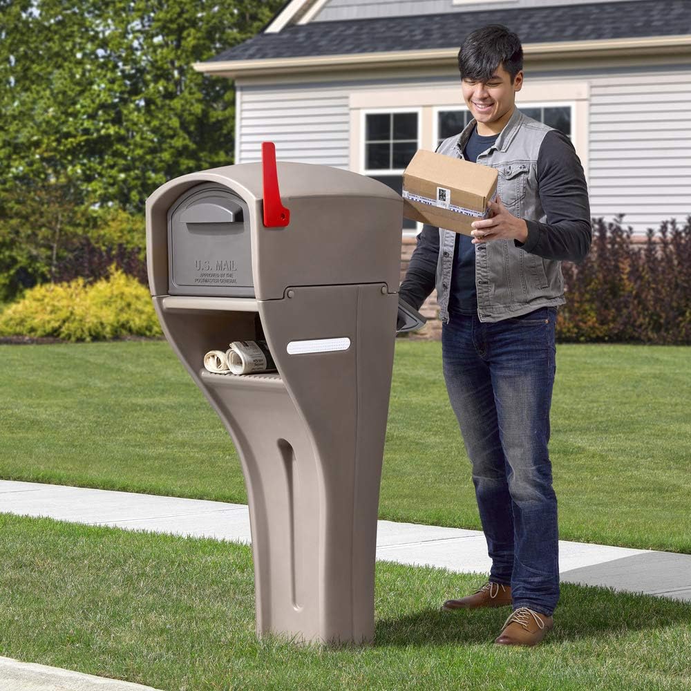 Step2 MailMaster Extra Large Mailbox & Post, Weather Resistant, Large Outdoor Mailboxes, Made of Durable Plastic, Easy to Install, Flag Included, Mocha