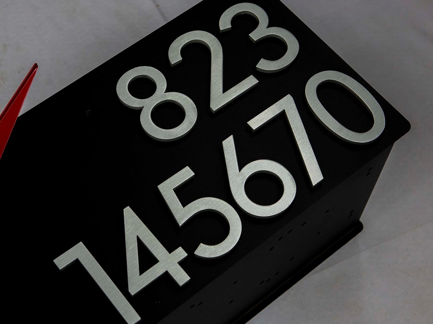 Rusty Design Modern Post-Mounted Mailbox with Personalized Address Numbers, Small Size #HC100 (with Four Address Numbers)