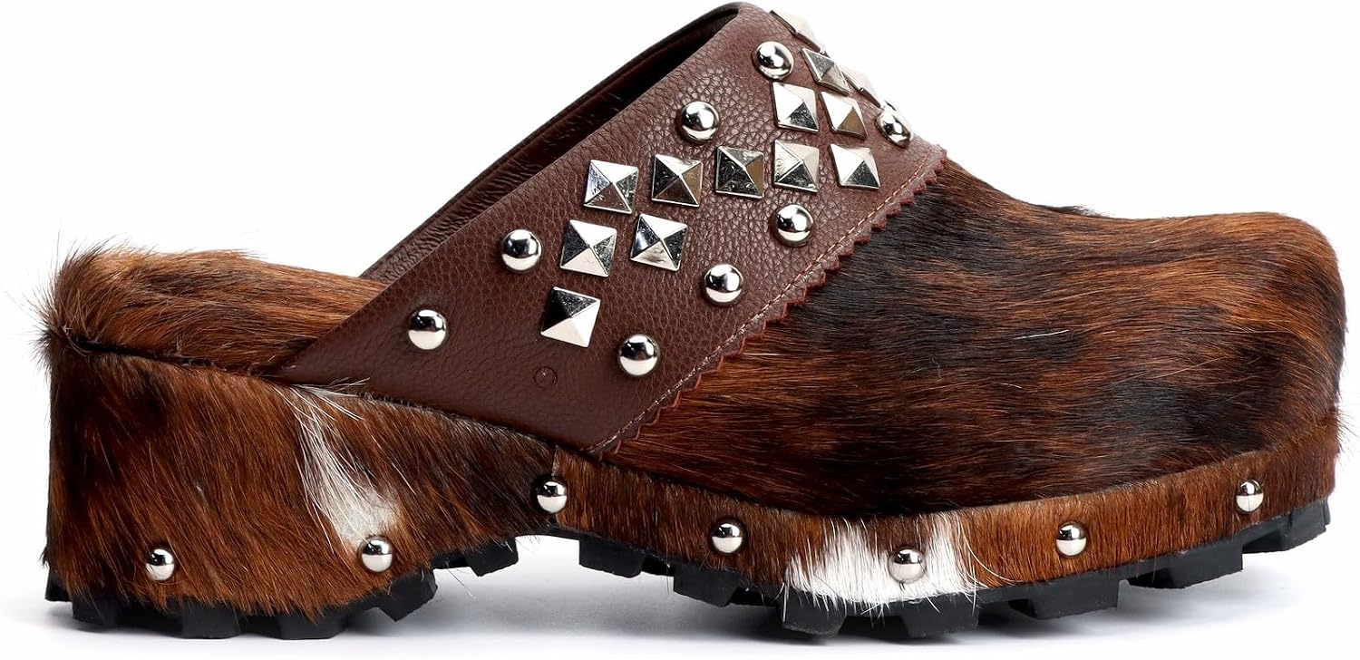 XOBZJH Platform Vintage Rivet Design Clogs for Women with Arch Support – Natural Calf Hair & Leather Patchwork Upper, Leather-Lined Slip-On Mules for All Day Comfort