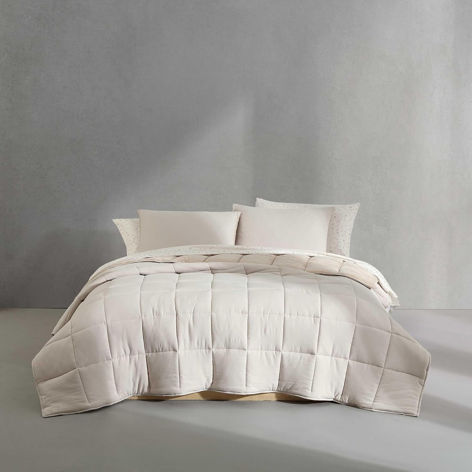 Calvin Klein - Queen Bonus Comforter Set, Reversible Bedding with Matching Bed Sheets, Pillowcases & Shams, Oeko-Tex Certified (Beige)