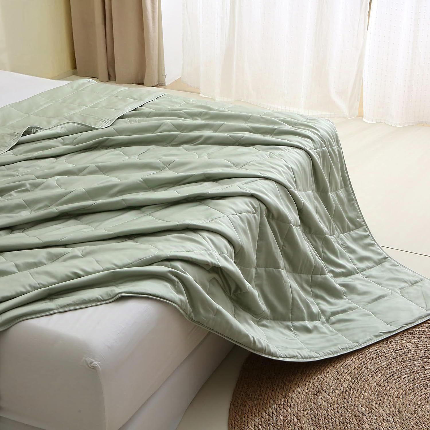 EP Mode Lightweight Quilt Blanket for Summer, Viscose from Bamboo Fabric & Filling, Natural, Breathable & Machine Washable- Sage Green, King