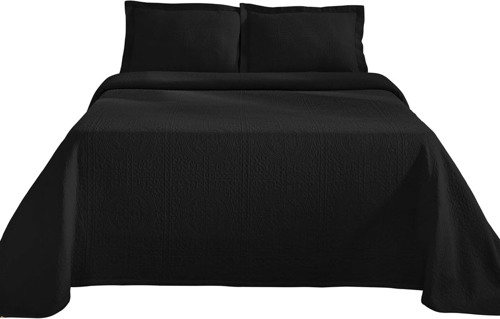 Superior Cotton Fleur De Lis Bedspread Set, Warm Blankets, All-Season Bedding, Bedroom Decor, Decorative Boho Medallion Coverlet, Includes 1 Bedspread, 2 Pillow Shams, King, Black