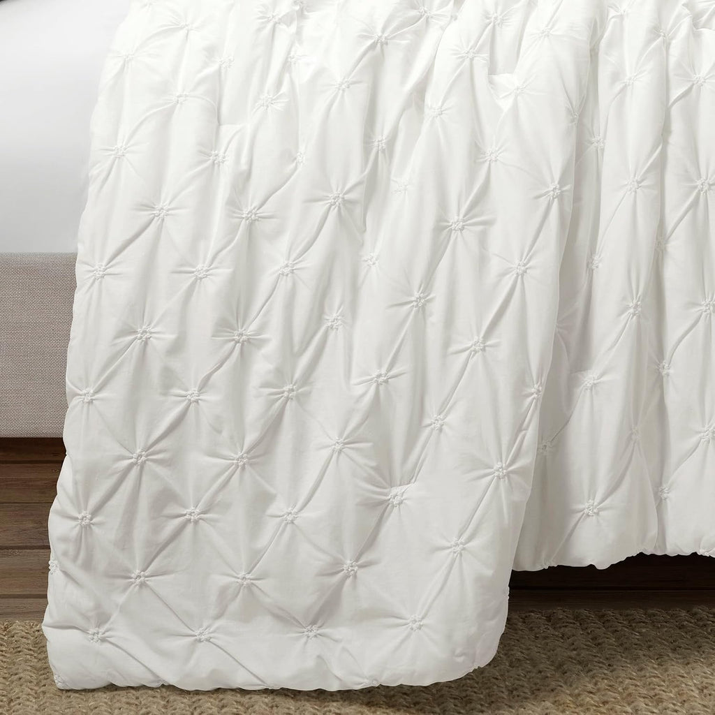 Lush Decor Ravello Pintuck Cotton Comforter Set - Luxe 3 Piece Textured Bedding Set - Traditional Glam & Farmhouse Inspired Bedroom Decor - King/ California King, White