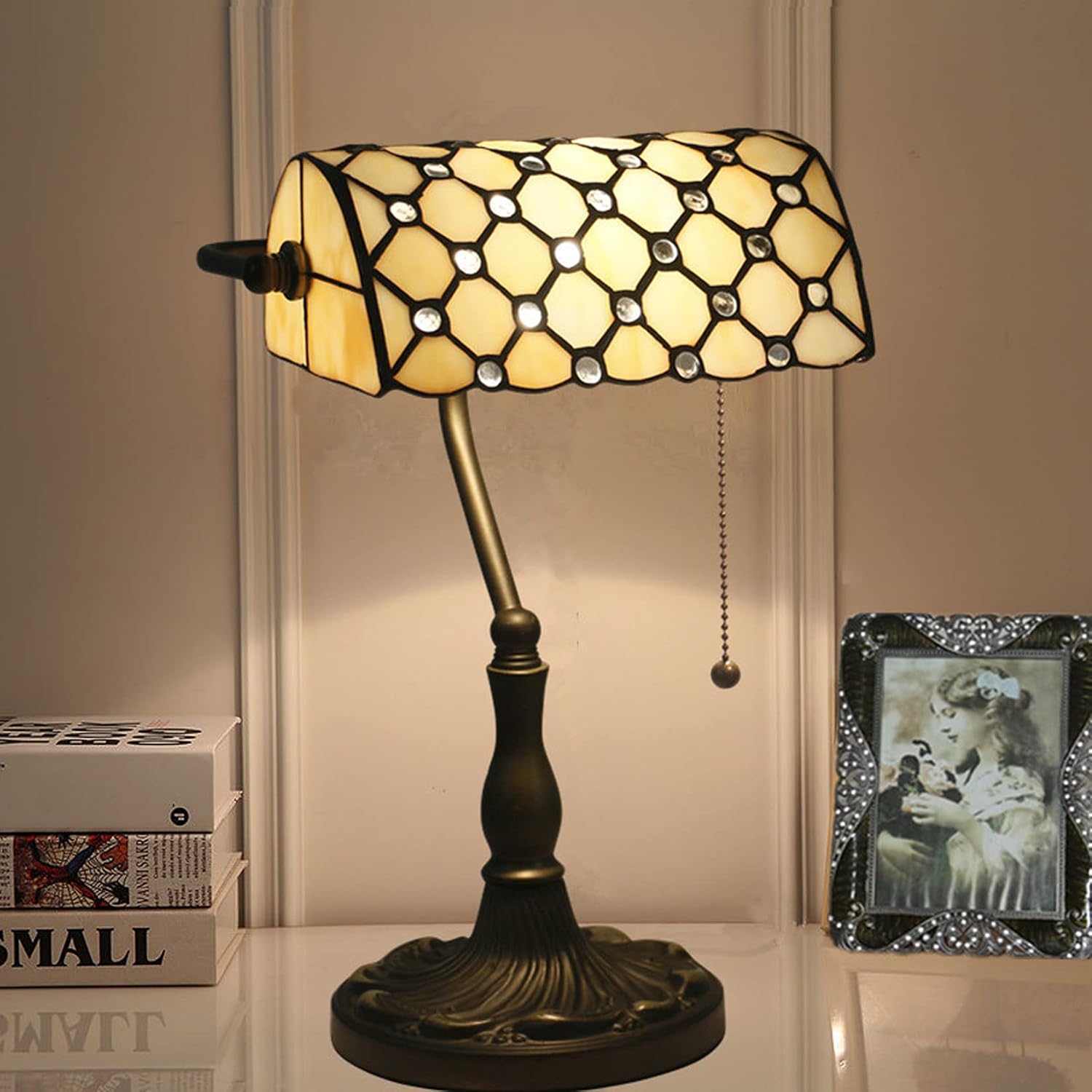 Tiffany Style Bankers Table Lamp Stained Glass Piano Desk Lamp Vintage Bedroom Bedside Lamp for Study,Antique Alloy Base,Zipper Switch,Beige