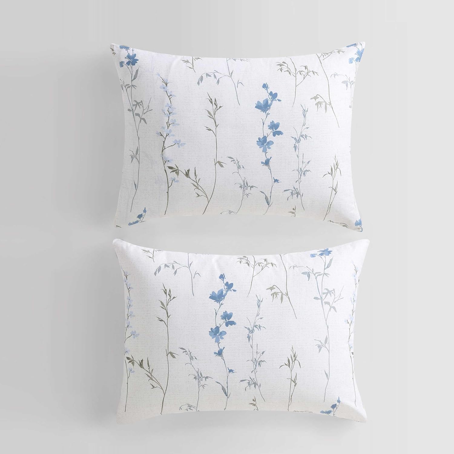Calvin Klein - Queen Duvet Cover Set, 100% Reversible Cotton Floral Bedding with a Naturally Soft Feel, Floral Bed Set with Matching with Matching Pillowcases (Wildflower Beige)