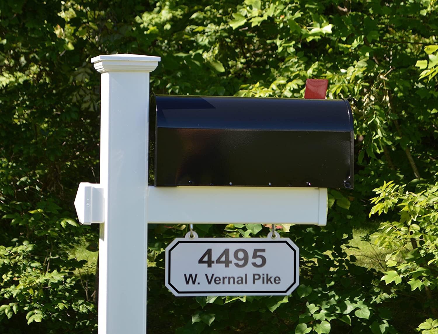 4Ever Products The Amelia Vinyl Mailbox Post System - Includes Steel Mailbox and Custom Street Address (Black Mailbox)