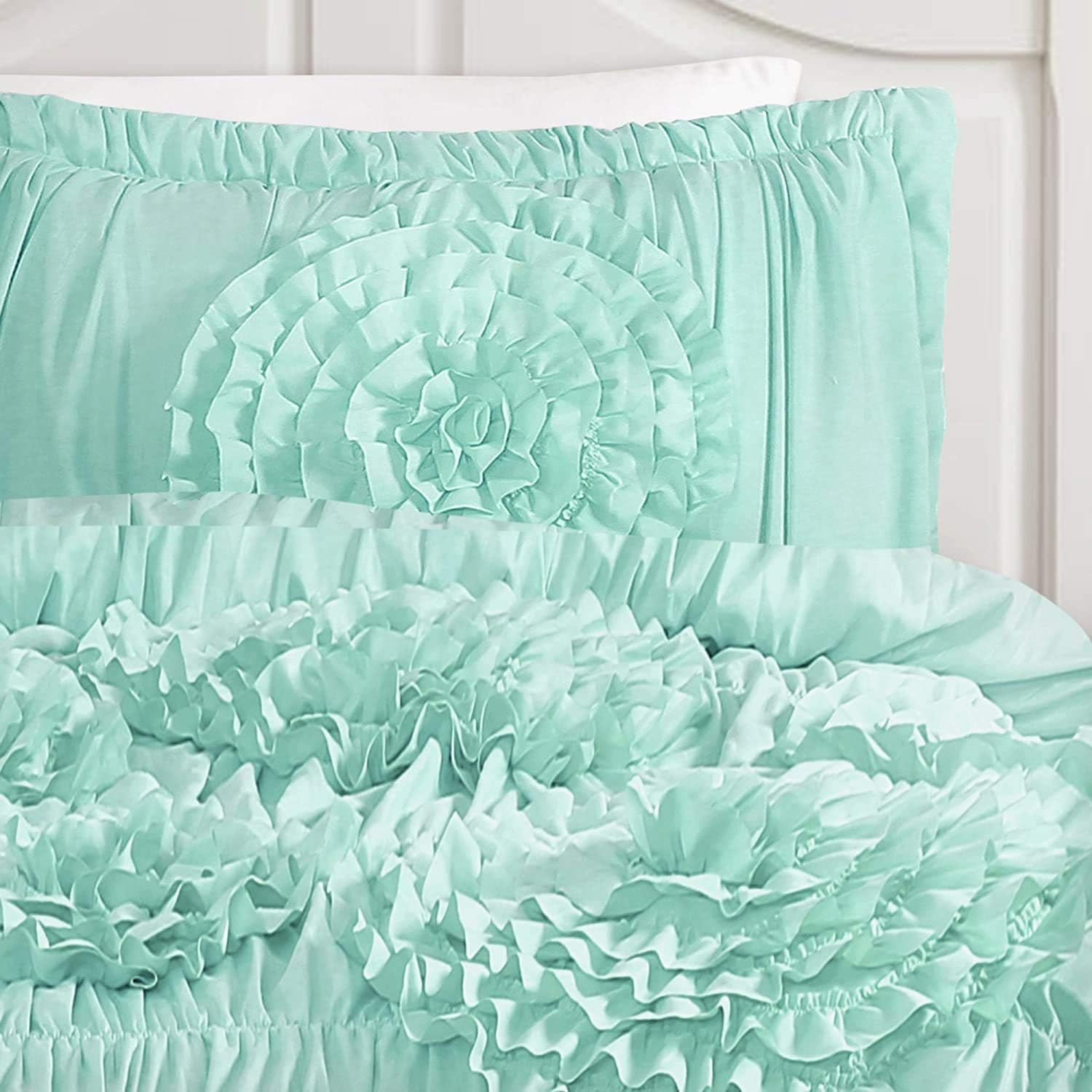 Lush Decor Serena Comforter Set, 3 Piece Set, Full/ Queen, Aqua - Cute Comforter - Queen Bedding Set - Blue Comforter Queen Size - Coquette Decor