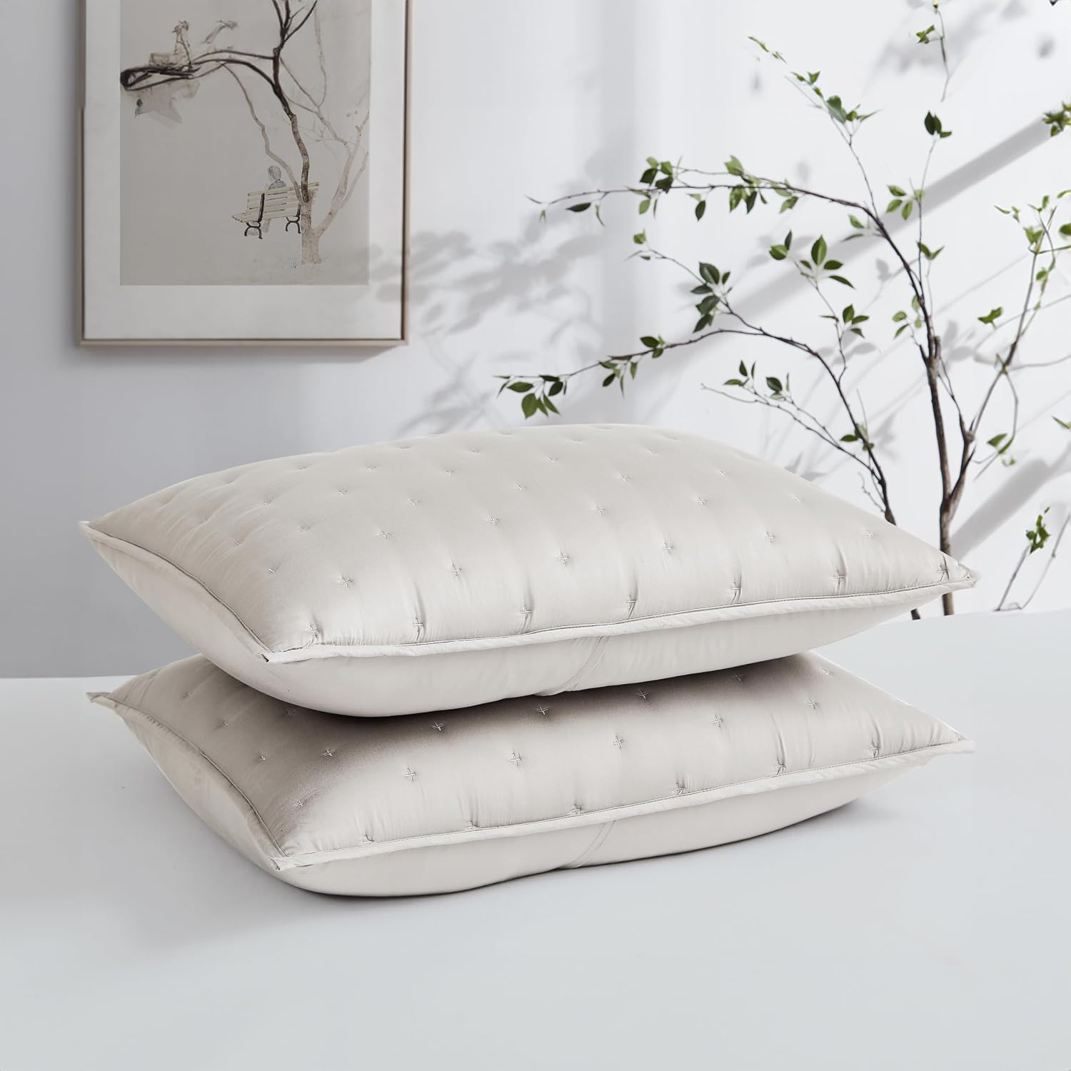Southshore Fine Living, Inc. Full/Queen Quilt Bedding Set with 2 Quilted Pillow Shams, Rayon Derived from Bamboo Quilt, 300 Thread Count Premium Coverlet, Queen Size/Full Size Bedspread, Bone