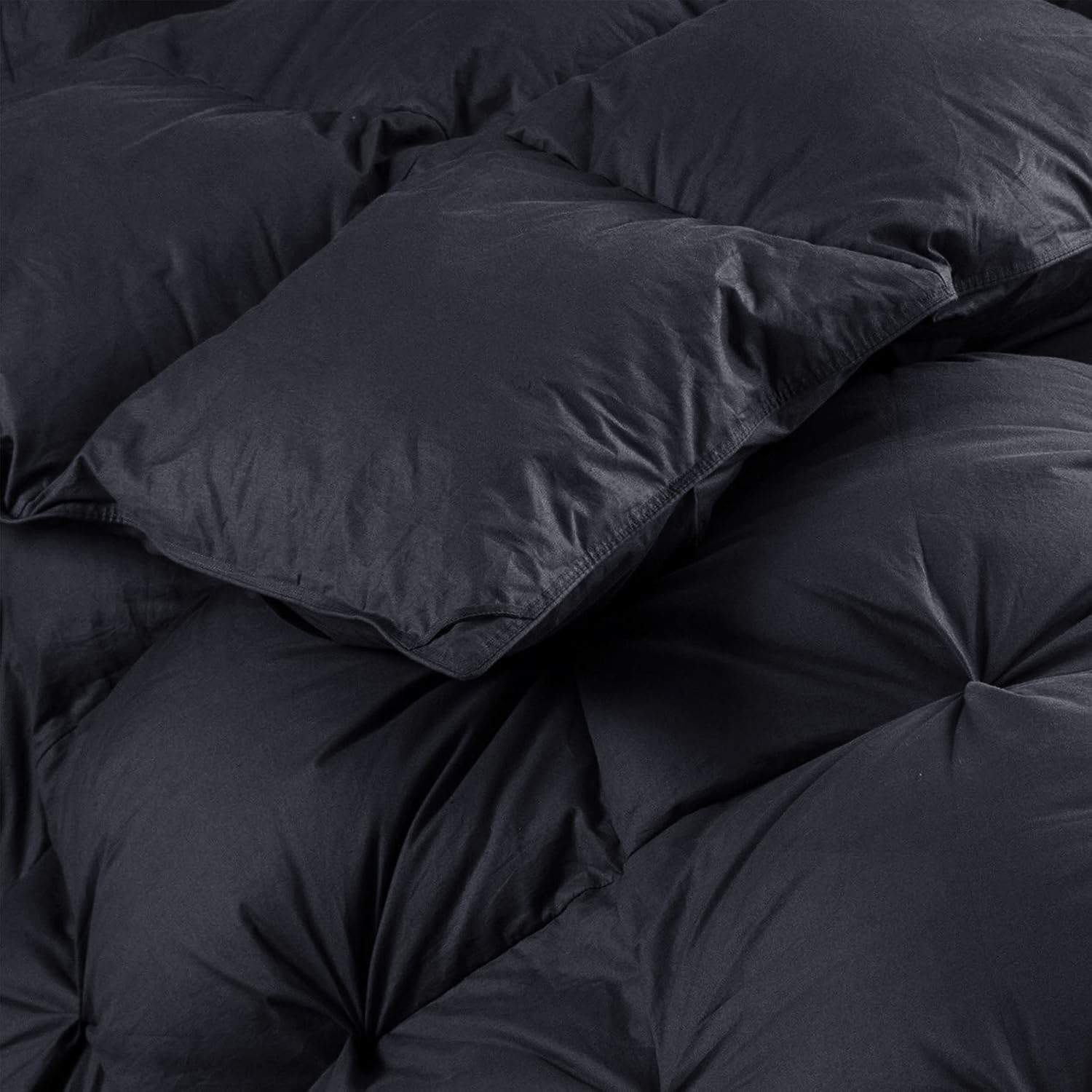 Luxurious Queen Size Goose Down Feather Fiber Comforter Duvet Insert, 100% Egyptian Cotton Cover, 60 oz. Fill Weight Comforter (Queen, Black Pinch Pleat)