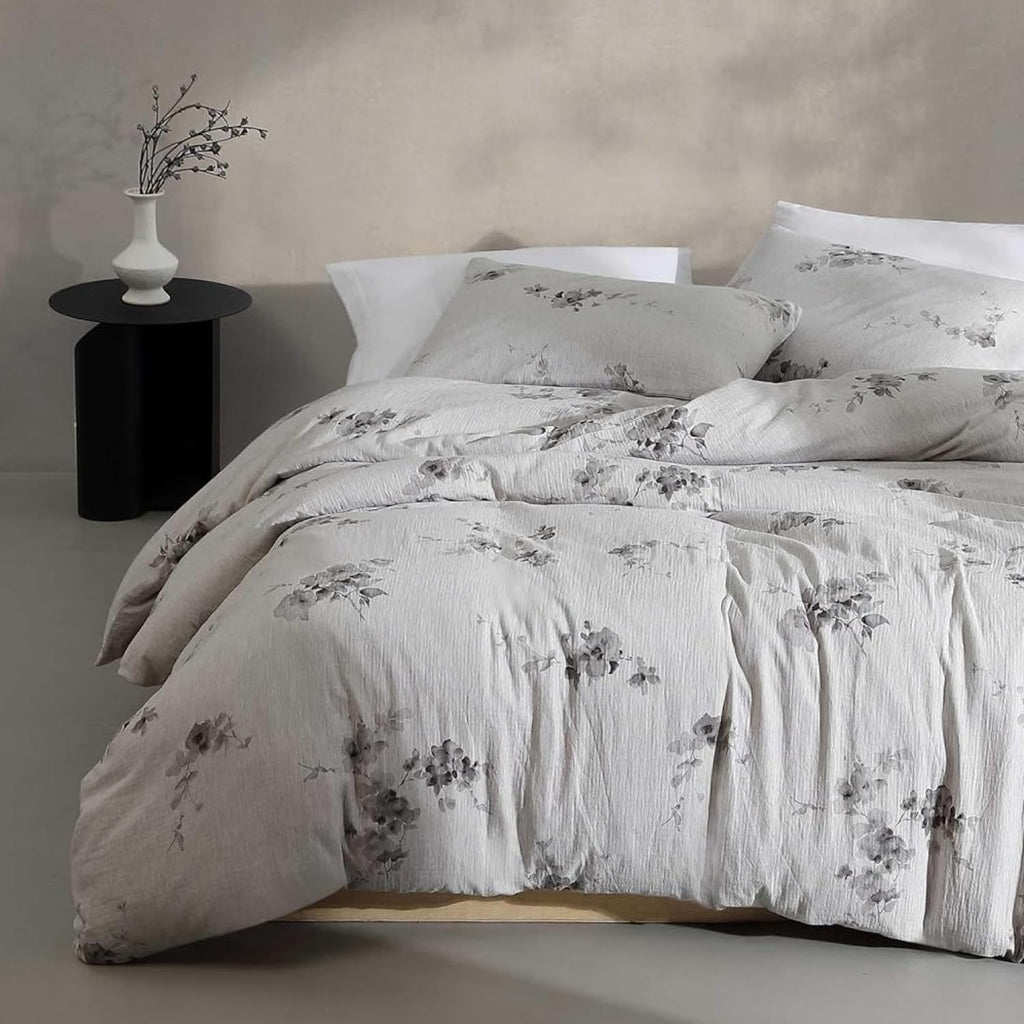 Calvin Klein - King Duvet Cover Set, Soft 100% Cotton Gauze Mélange Bedding, Tailored Knife-Edge Finish, 3 Piece Bed Set with Matching Pillowcases (Aquarelle Floral Grey)