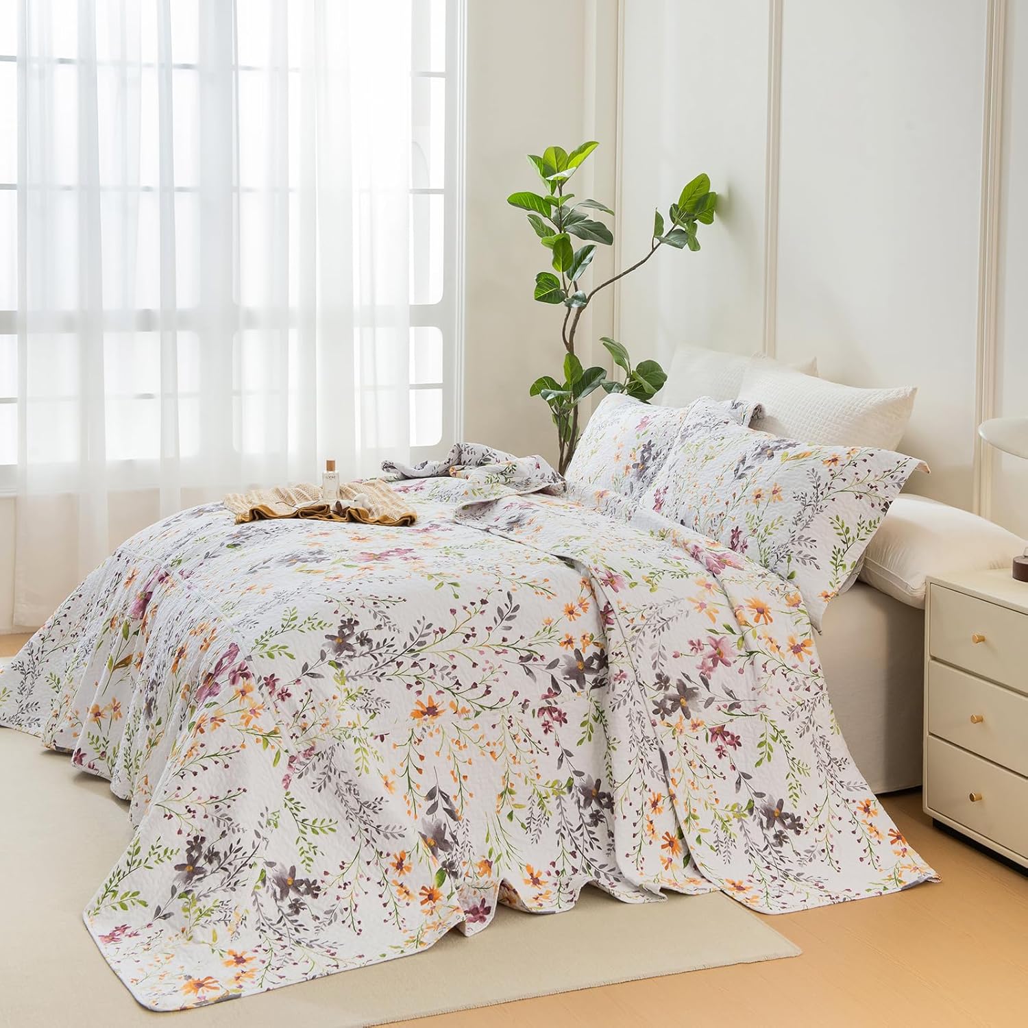 Sanracie Oversized King Bedspread(128'x120'),100% Cotton Floral Quilt Set Extra Wide 3Pcs Lightweight Summer Yellow Wild Flower Botanical Printed Pattern Bedding Coverlet California King Size
