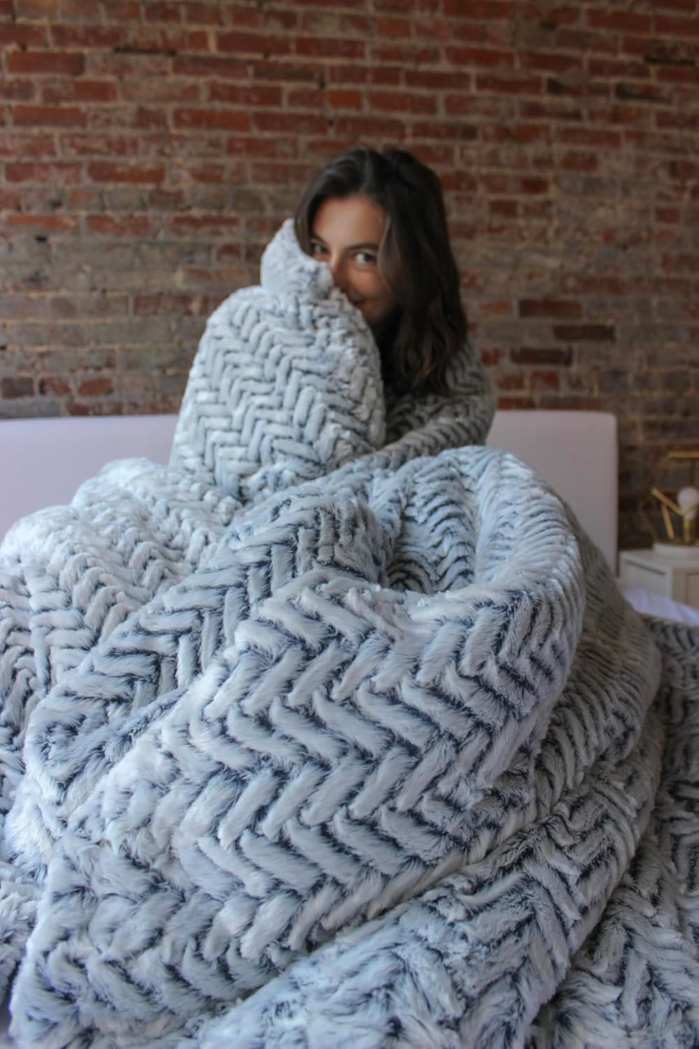 Byourbed Cozy Peaks - Coma Inducer® Oversized Queen Comforter Set - Chevron Frosted Navy