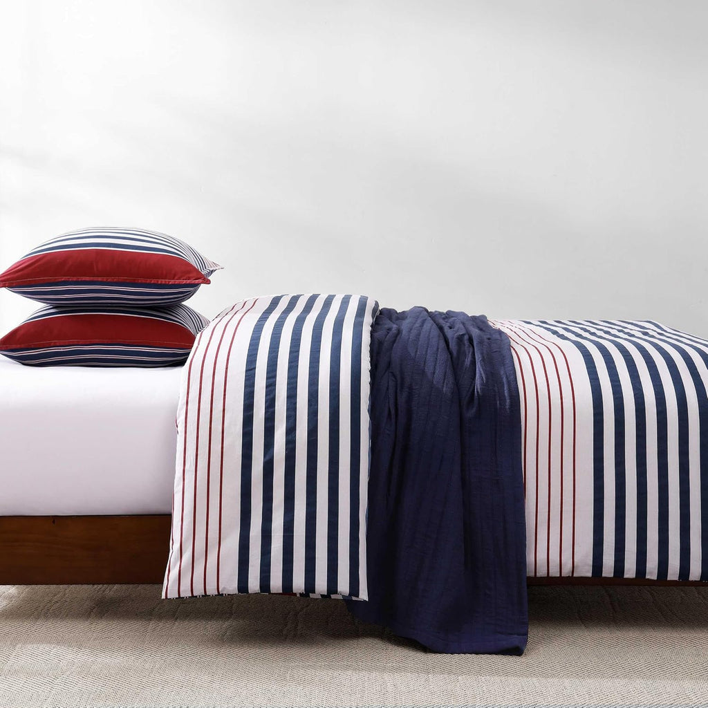 Tommy Hilfiger - Queen Duvet Cover Set, 100% Cotton Percale Bedding with Matching Shams, Button Closure & Corner Ties, Reversible Brooklyn Stripe Design, Americana Decor (Blue)