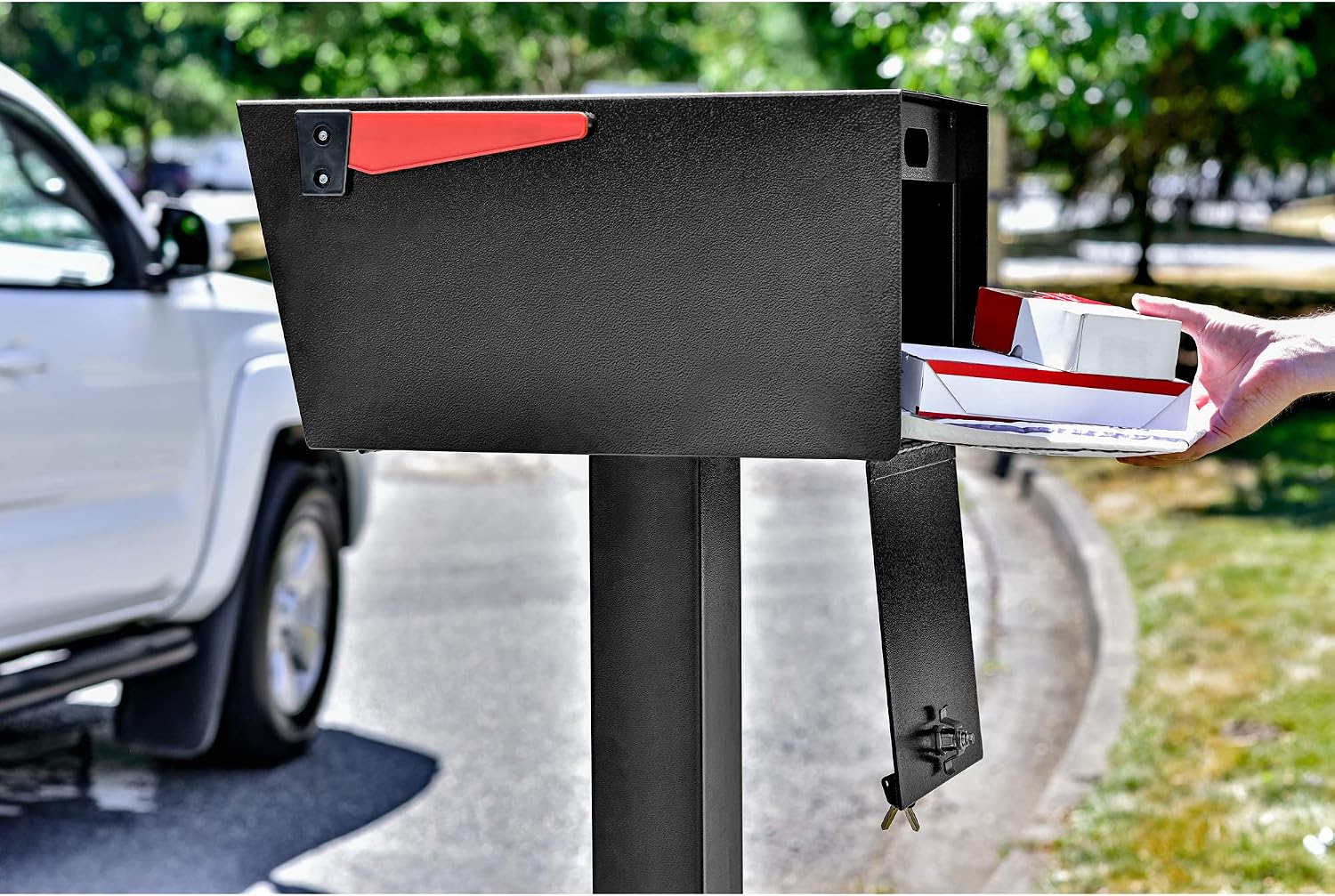 Mail Boss 7536 Street Safe Latitude Locking Security Mailbox, Black