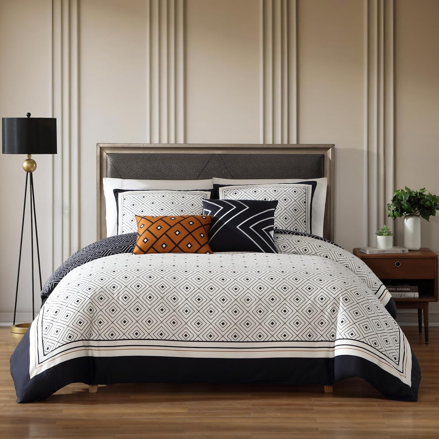 Bebejan Luxury Queen Comforter Set Black & White Geometric - 5 Piece Reversible Bedding Set, 100% Cotton Sateen, Soft Breathable All Season Bed Comforter (1 Comforter, 2 Shams & 2 Pillows)
