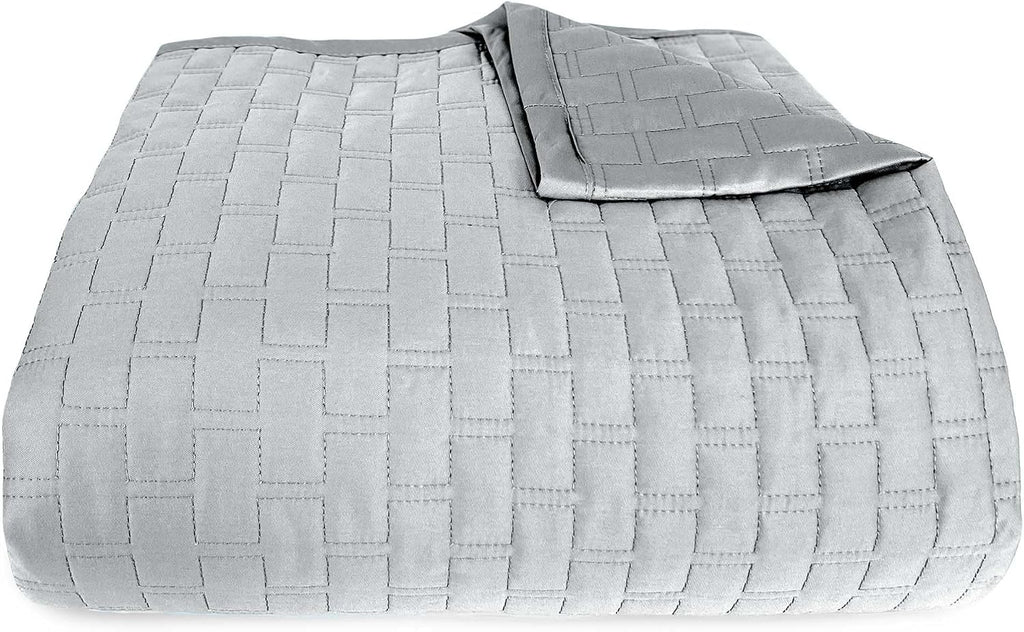 BedVoyage Luxury Queen Coverlet, 100% Viscose Derived from Bamboo, Reversible Cooling Quilt, Lightweight Bedspreads & Breathable Blanket, 96x98 Ultra Silky Soft & Temperature Regulating, Queen - Stone