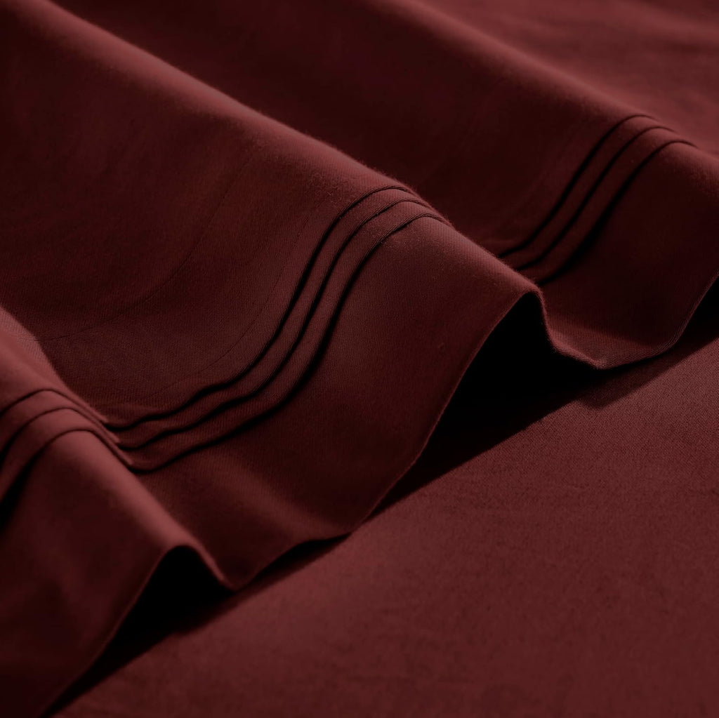 Superior Egyptian Cotton 4 Piece Sheet Set, 650 Thread Count, Eco-Friendly, Sustainable Sheets, Ultra-Soft Basics, Solid, Deep Pocket Fitted Sheet, Flat Sheet, Pillowcases, Queen, Burgundy