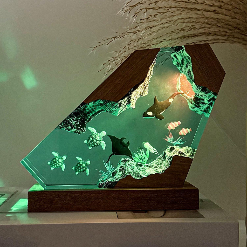 Orca Ocean Resin Lamp - Handmade Resin Night Light with USB Port, Variable Lights, Marine Biology Gifts for Women and Men, Ocean Enthusiast Collectibles, Unique Birthday Gifts for Him & Her (10'x6')