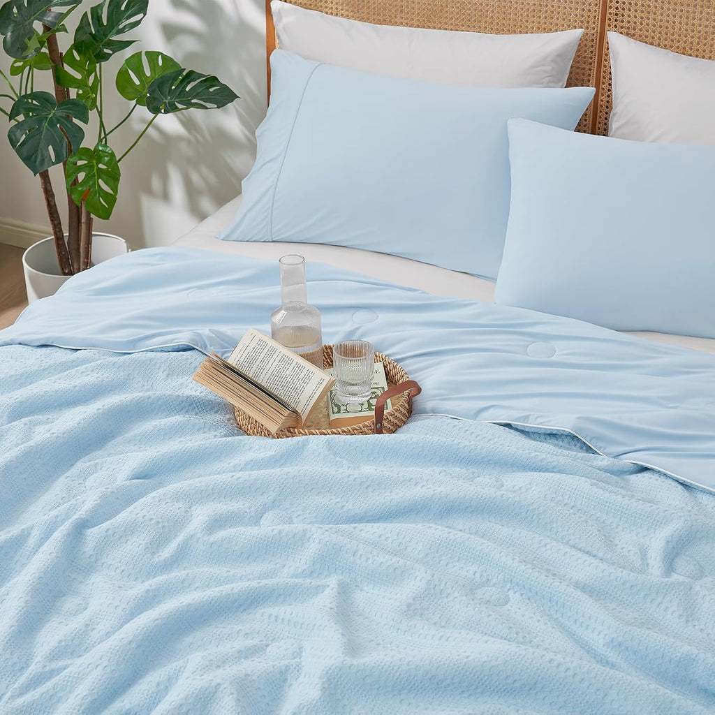 Amélie Home Waffle Cooling Comforter King Size, Q-Max 0.45 Reversible Lightweight Cooling Blanket for Hot Sleepers, Breathable Bedding for Night Sweats, 106'x90', Sky Blue