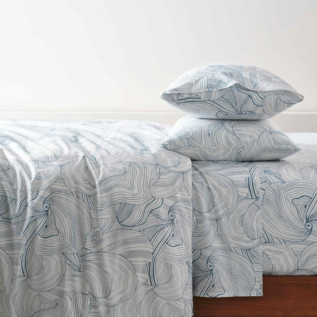 Brooklinen Luxury Percale Sheet Set - 4 Piece 100% Cotton Bed Sheets - 1 Fitted & 1 Flat Sheet, 2 Pillowcases - Cotton Percale Sheets for Hot Sleepers (Queen Size, Oyster in Storm)