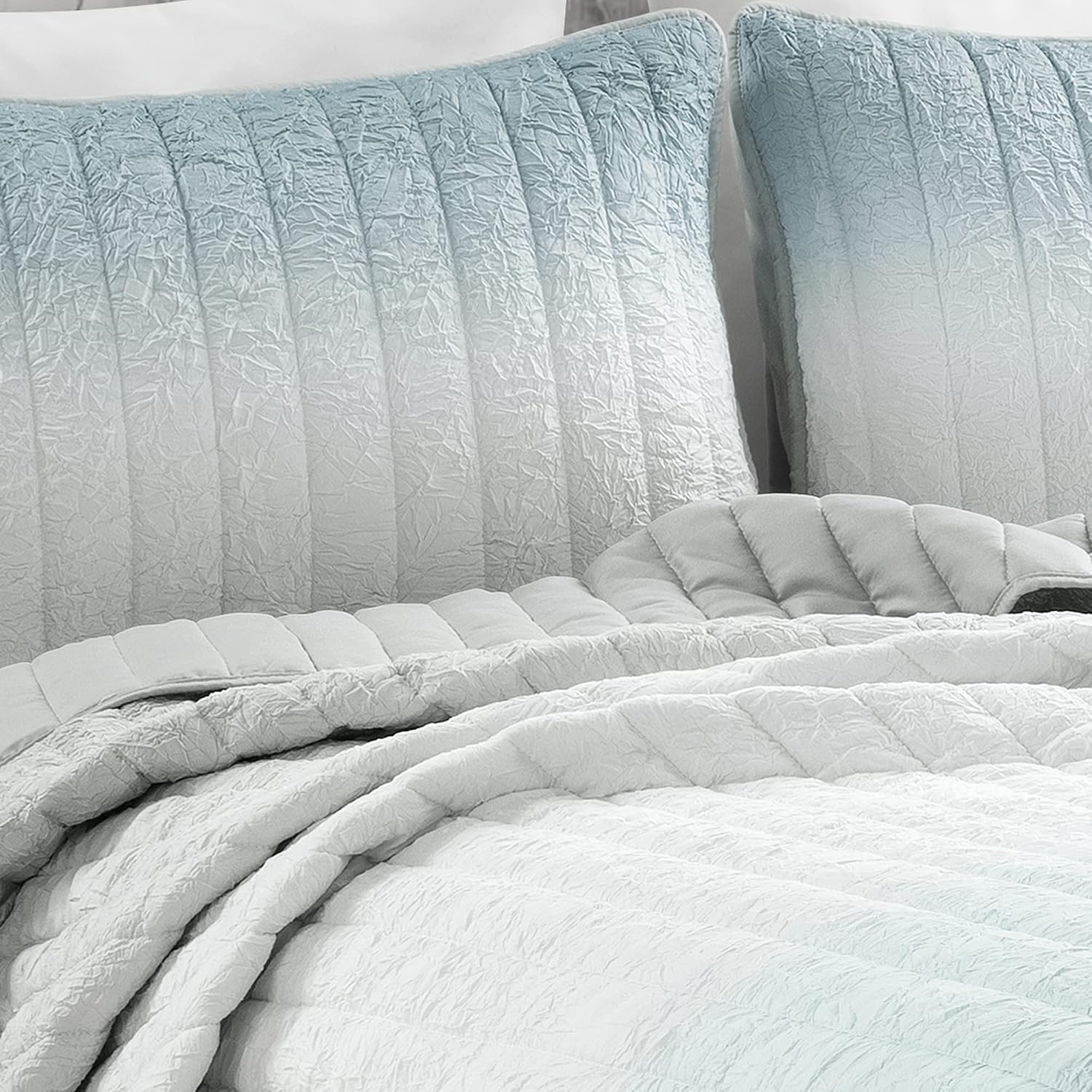 Lush Decor Crinkle Ombre Quilt King Size 3 Piece Set Blue & Gray - Ombre Bedding Set King Quilt - Blue Quilts - Modern Bedroom Decor