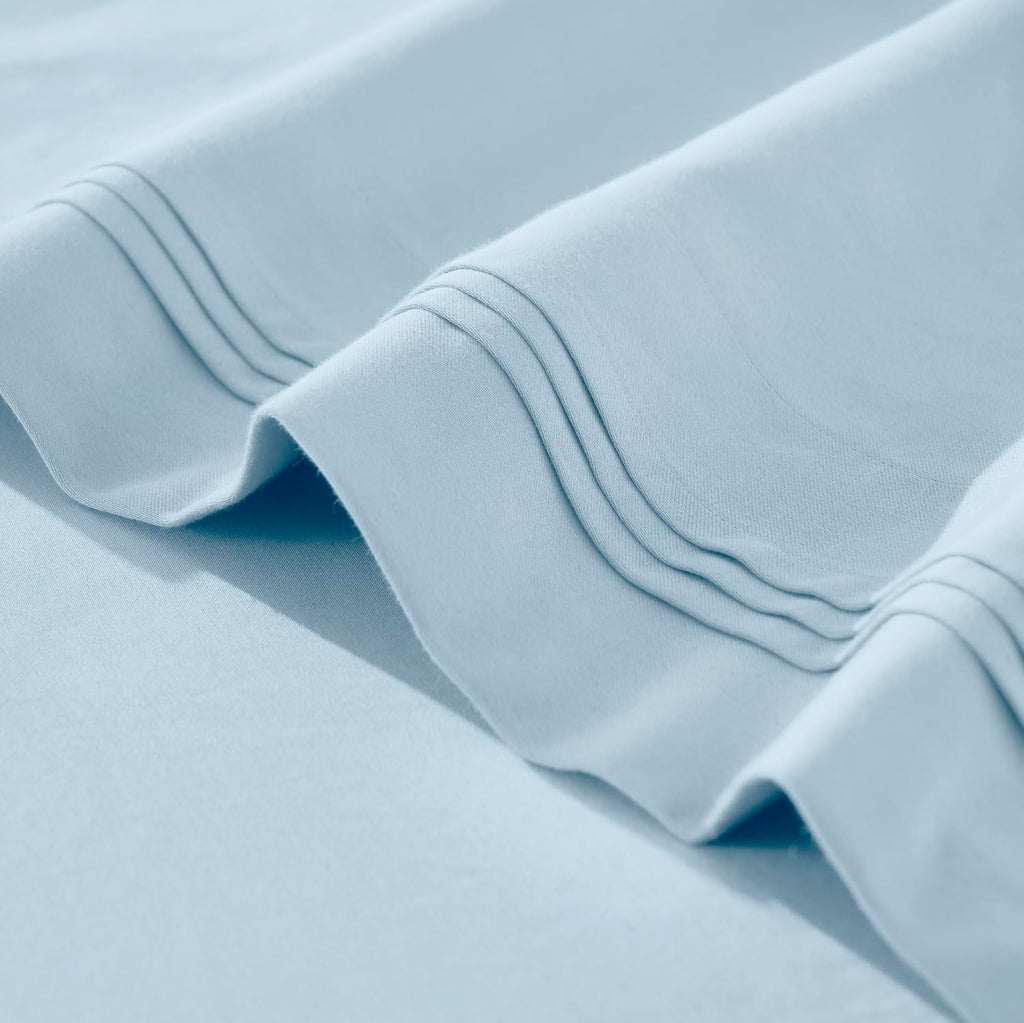 Superior Egyptian Cotton 4 Piece Sheet Set, 650 Thread Count, Modern Design, Sustainable Sheets, Ultra-Soft Basics, Solid, Deep Pocket Fitted Sheet, Flat Sheet, Pillowcases, Queen, Baby Blue