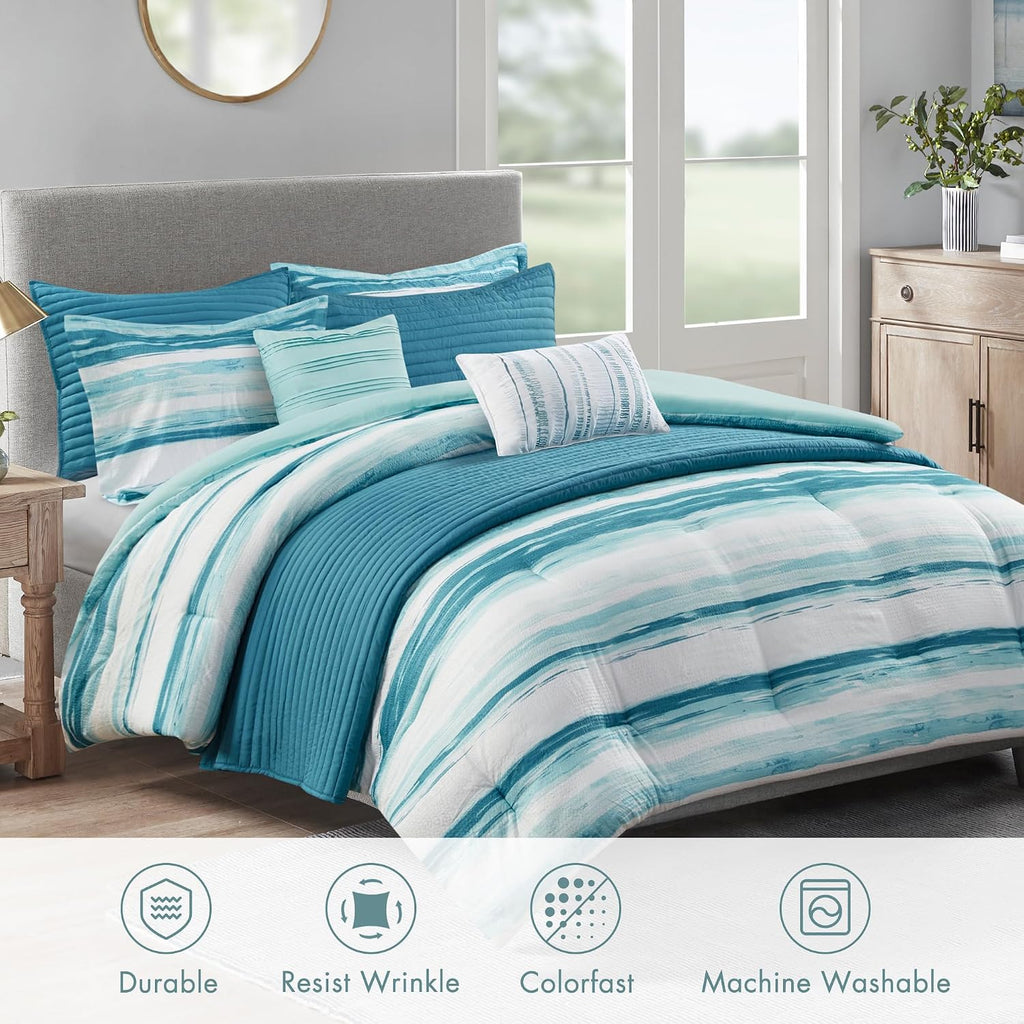 Madison Park Marina Comforter Quilt Combo Set - Modern Luxury Design, All Season Down Alternative Bedding, Matching Shams, Decorative Pillows, King/Cal King(104'x92'), Aqua 8 Piece