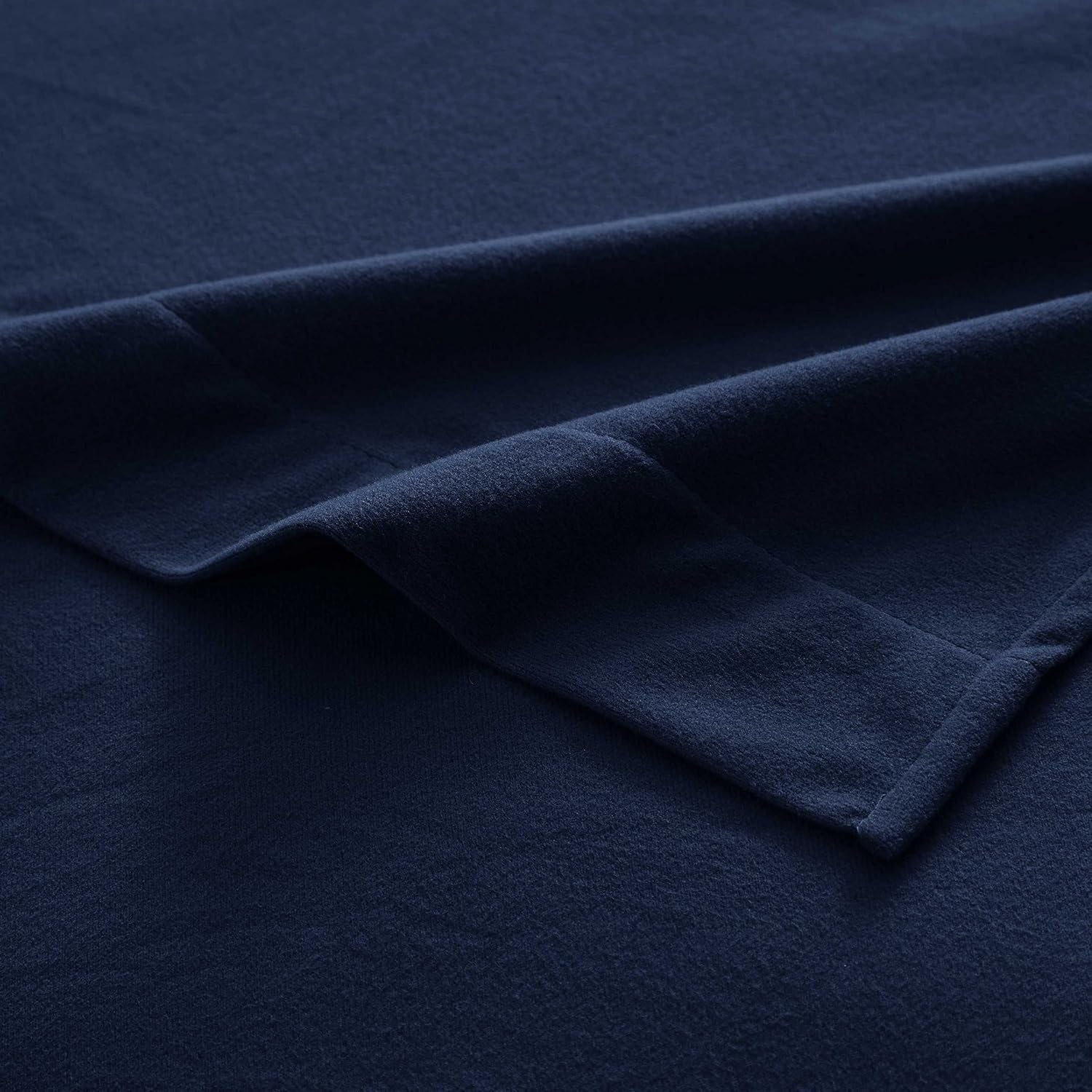 Flannel Sheets Warm and Cozy Deep Pocket Breathable All Season Bedding Set with Fitted, Flat and Pillowcases, Twin, Navy (Pack of 8)