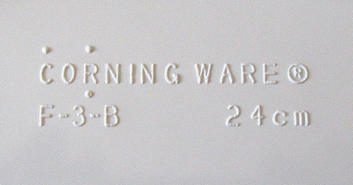 Corning French White 10' Quiche Pan #F-3-B