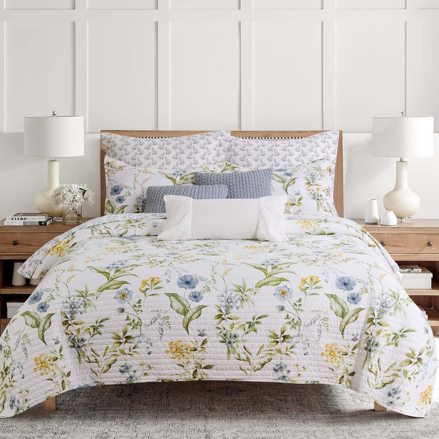 Levtex Home Viviana Blue Reversible Twin/Twin XL Quilt Set (68x86in) with 1 Pillow Sham (26x20in) - Floral - Blue, Green, White - 100% Cotton Twin Size Quilt Bedding Set - Lightweight, Soft