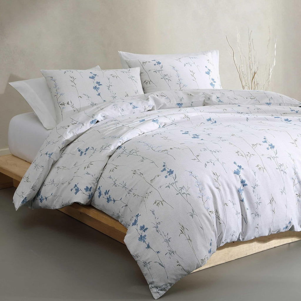 Calvin Klein - Queen Duvet Cover Set, 100% Reversible Cotton Floral Bedding with a Naturally Soft Feel, Floral Bed Set with Matching with Matching Pillowcases (Wildflower Beige)