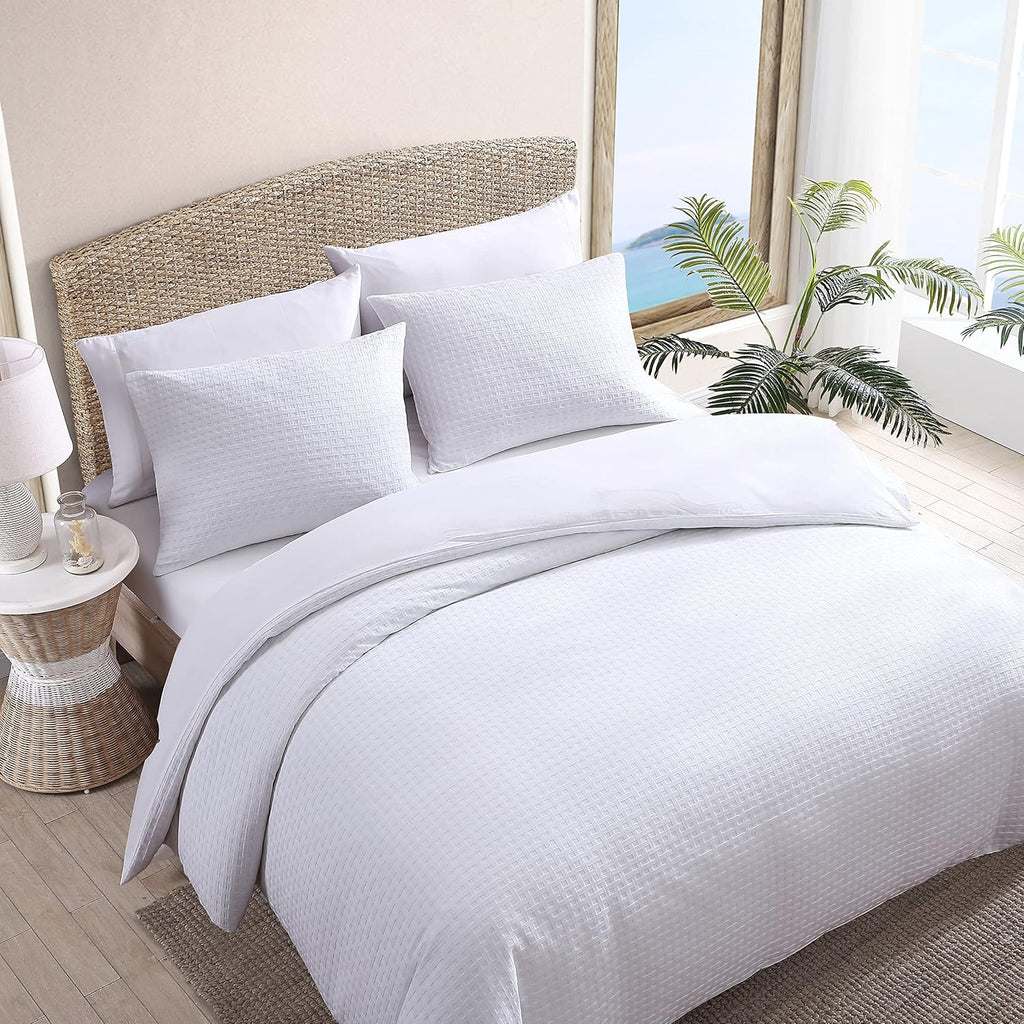 Tommy Bahama - Queen Comforter Set, Soft Cotton Bedding Set with Matching Shams, Medium Weight & Ideal for All Seasons (Basketweave White, Queen)