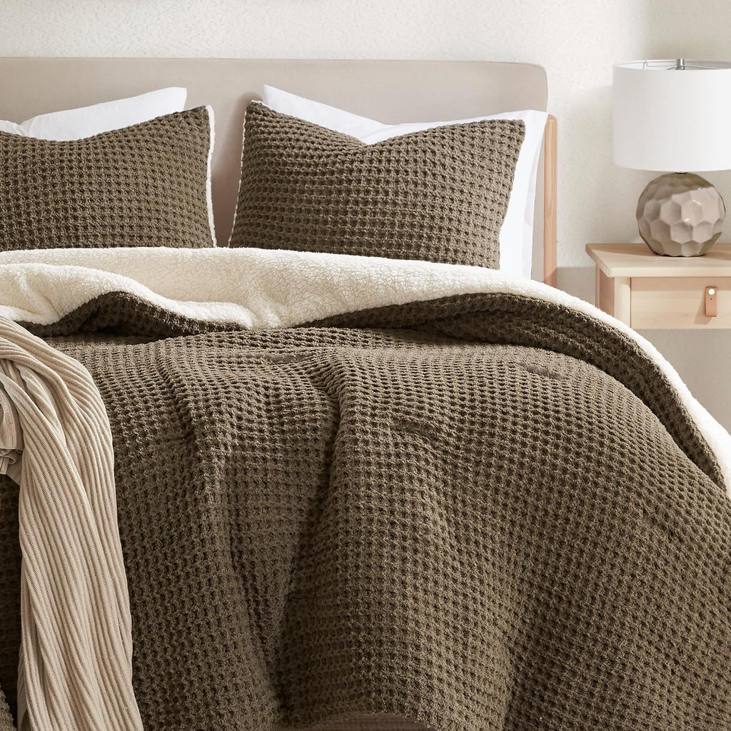 Madison Park Queen Comforter Set Cotton Chenille Waffle Comforters Queen Size Bed, All Season Down Alternative Sherpa Bedding Queen Size Comforter, Riordan, Full/Queen Brown 3 Piece