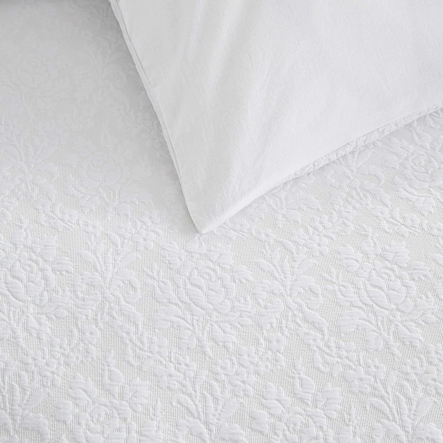 Martha Stewart - King Comforter Set, Naturally Soft Cotton-Rich Jacquard Bedding w/Matching Pillowcases, Textured 3 Piece Bed Set (Garden Trellis White)