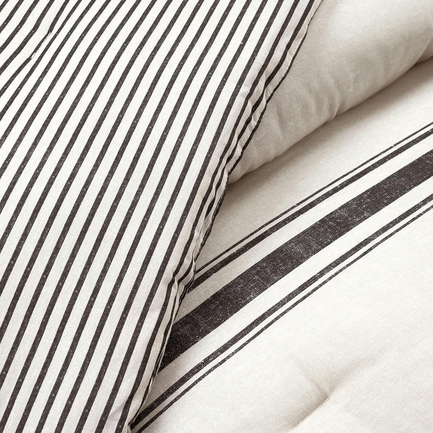 Lush Decor Farmhouse Stripe Reversible Cotton Comforter Set, 2-Piece, Twin XL Black - Twin Bedding Set - Dorm Decor - Striped Comforter for Farmhouse Bedroom Decor