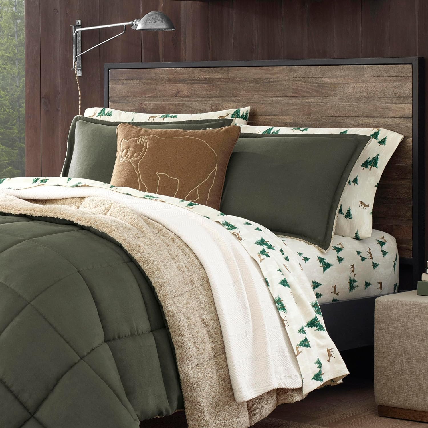 Eddie Bauer - King Comforter Set, Microsuede Bedding with Soft Sherpa Reverse, 3 Piece Bed Set with Matching Pillowcases (Sherwood Green)