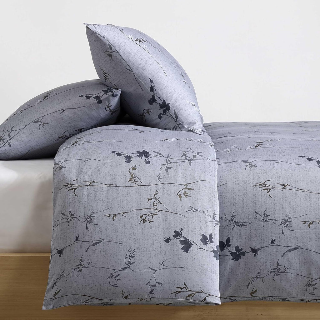 Calvin Klein - Queen Duvet Cover Set, Soft Cotton Sateen Bedding with Shams, Button & Corner Tie Closure (Wildflower Dusk Purple)